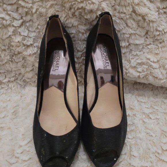 MICHAEL KORS YORK PLATFORM BLACK GLITTER PUMP OPEN TOE WOMENS SHOES Size 9 - Picture 4 of 5